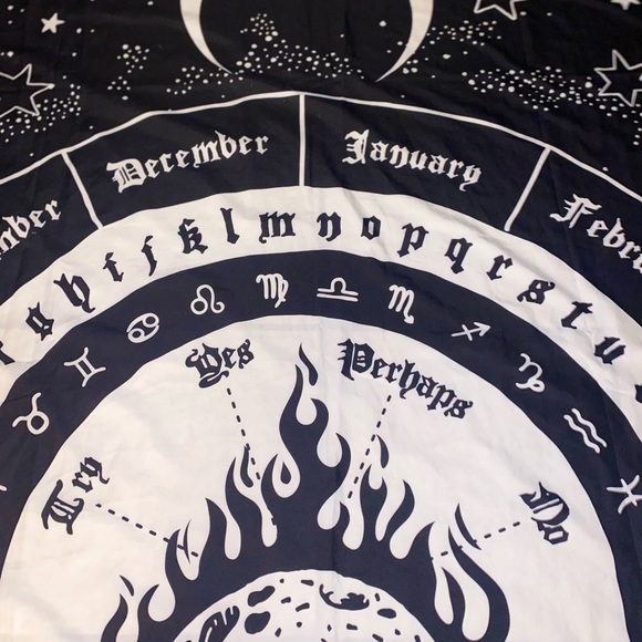 Killstar pendulum tapestry - Picture 4 of 7